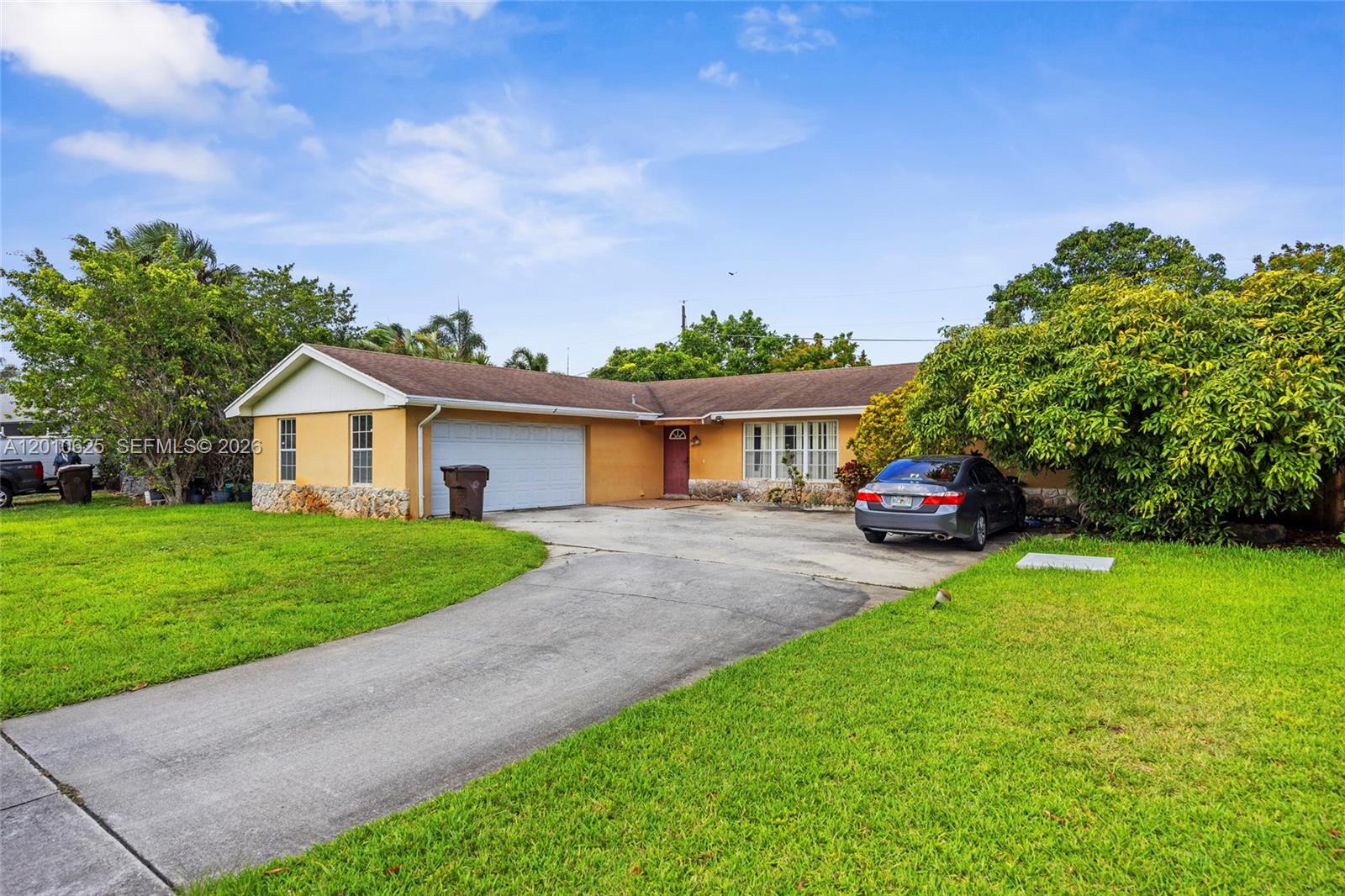 WESTFIELD AT WPB - Residential