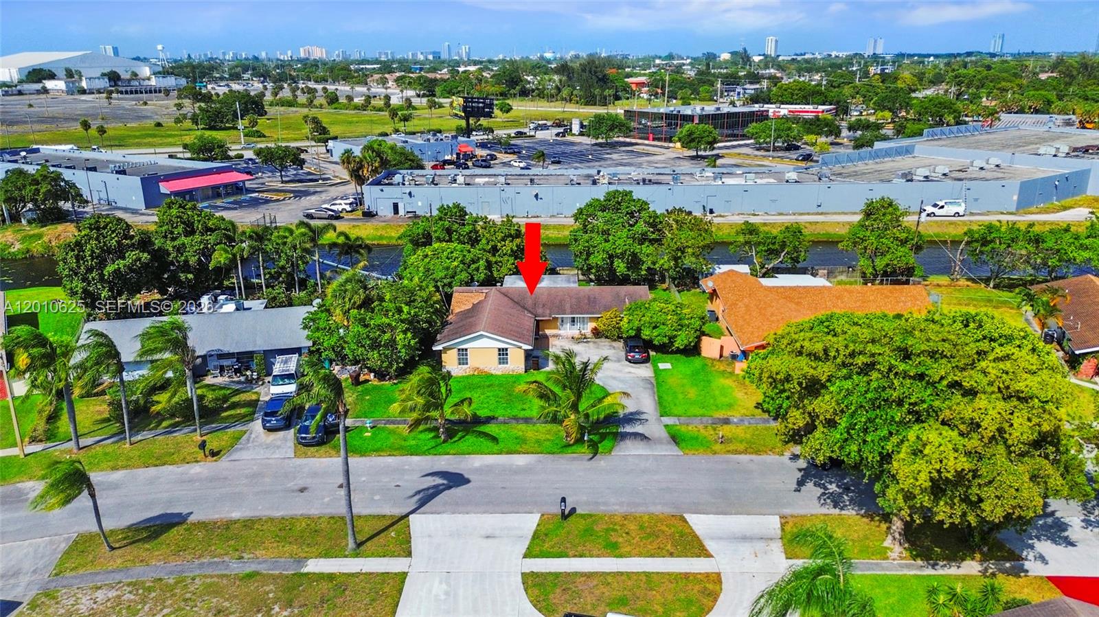 WESTFIELD AT WPB - Residential
