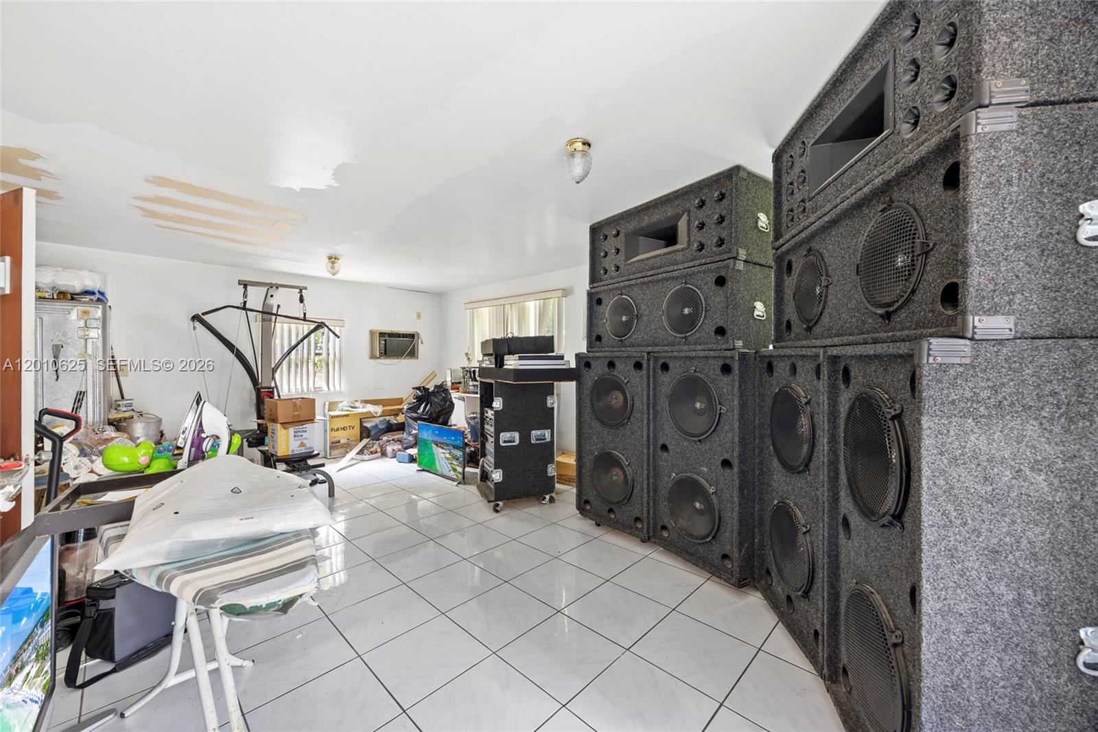 WESTFIELD AT WPB - Residential