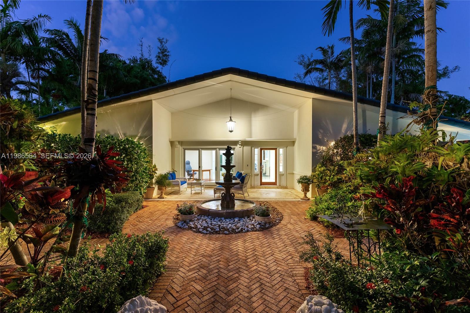 TROPICAL ISLE HOMES SUB 4 - Residential