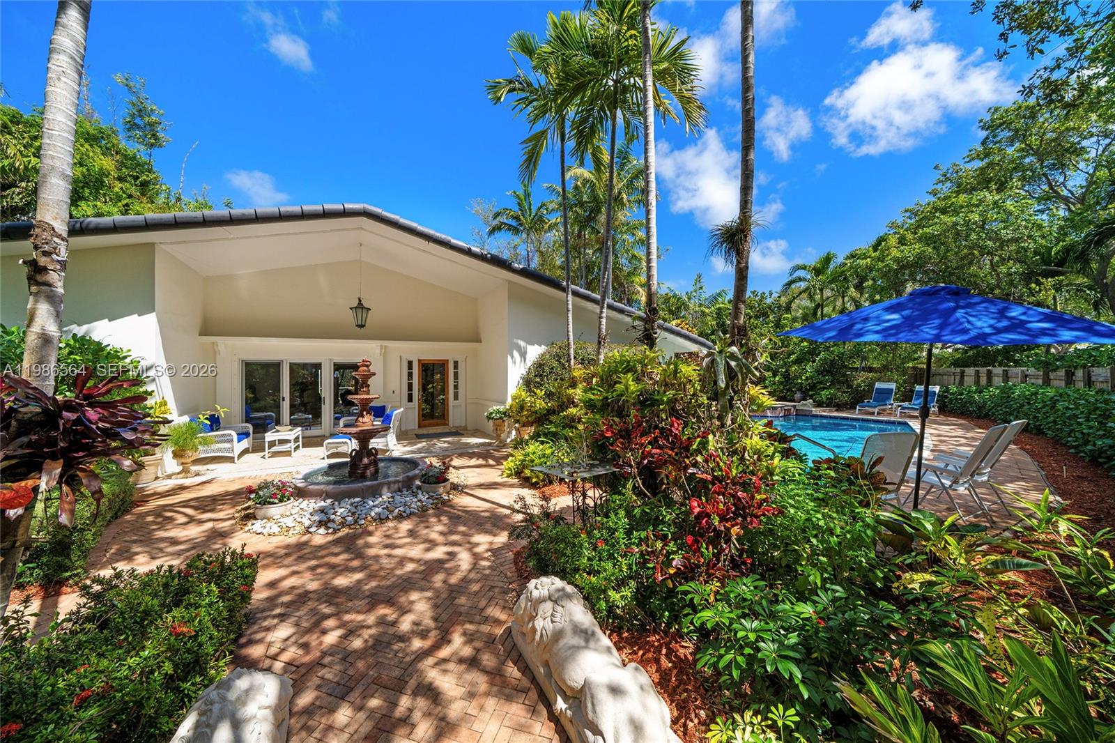 TROPICAL ISLE HOMES SUB 4 - Residential