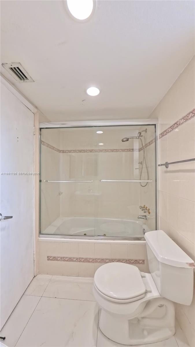 VILLA DORADA CONDO NO 2 - Residential
