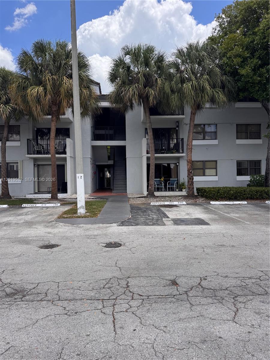 VILLA BELLINI CONDO - Residential