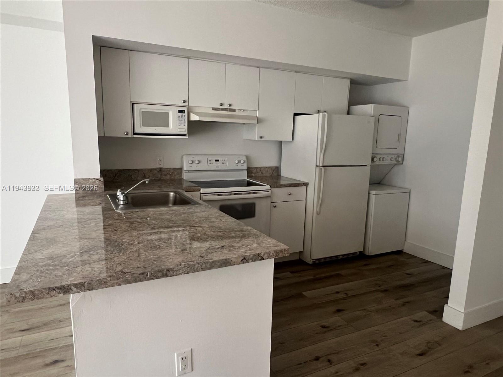 BLUE LAGOON CONDO - Residential Lease