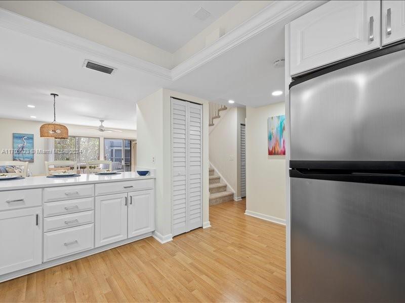 RIVERBEND CONDO - Residential Lease