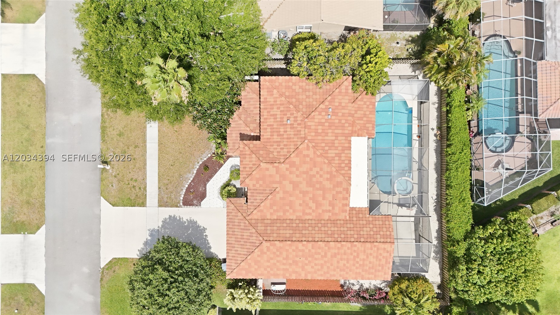 WEST BOCA LAKE - Residential