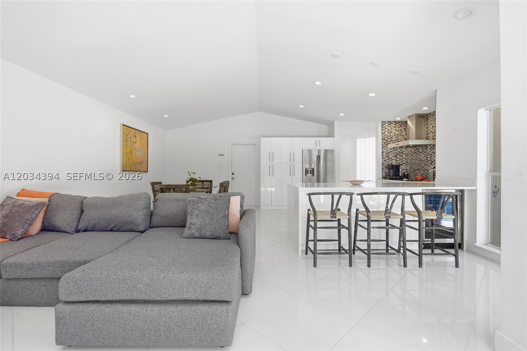 WEST BOCA LAKE - Residential