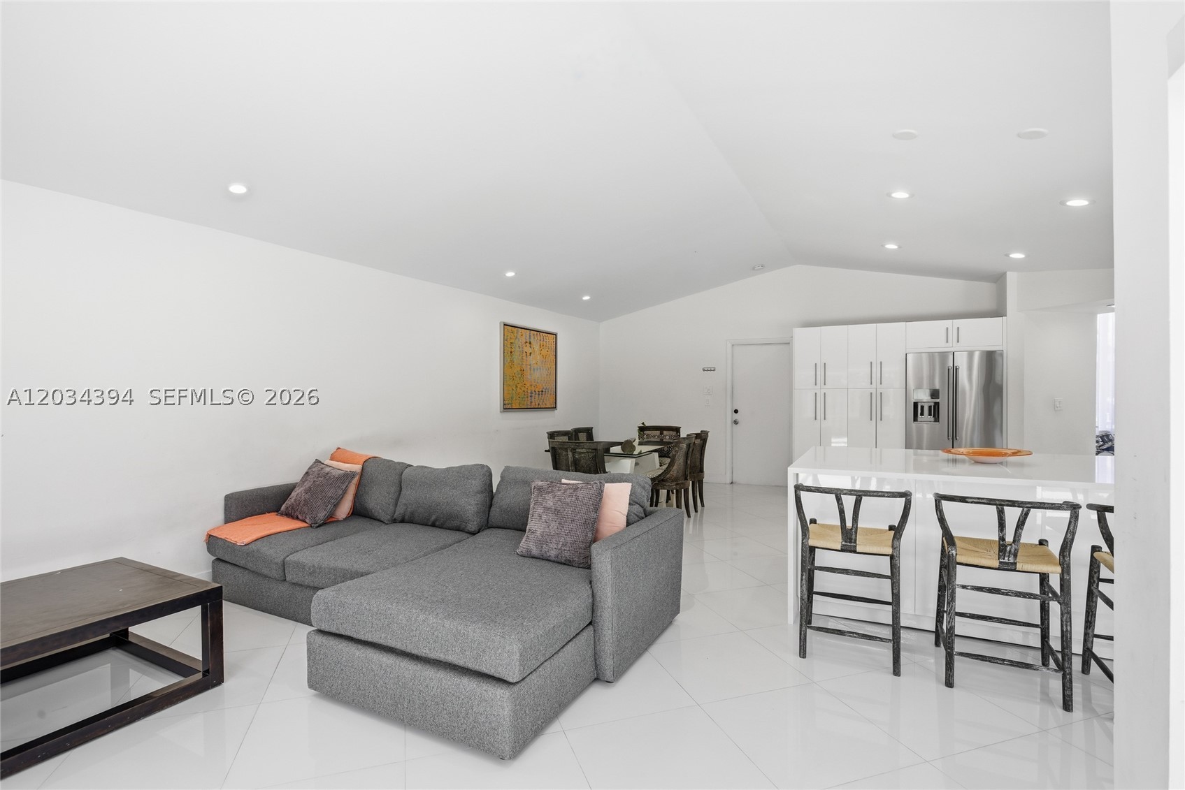 WEST BOCA LAKE - Residential