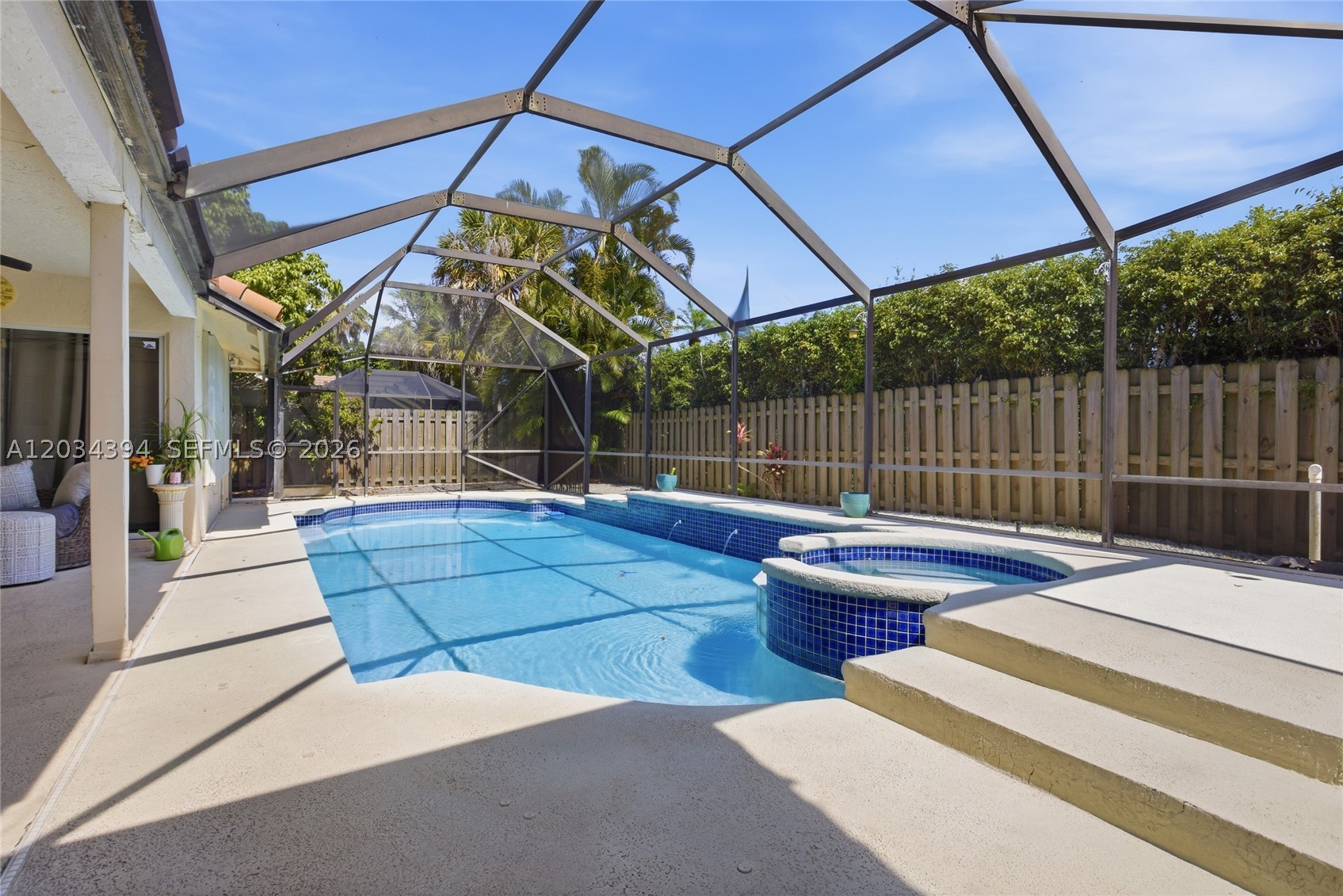 WEST BOCA LAKE - Residential