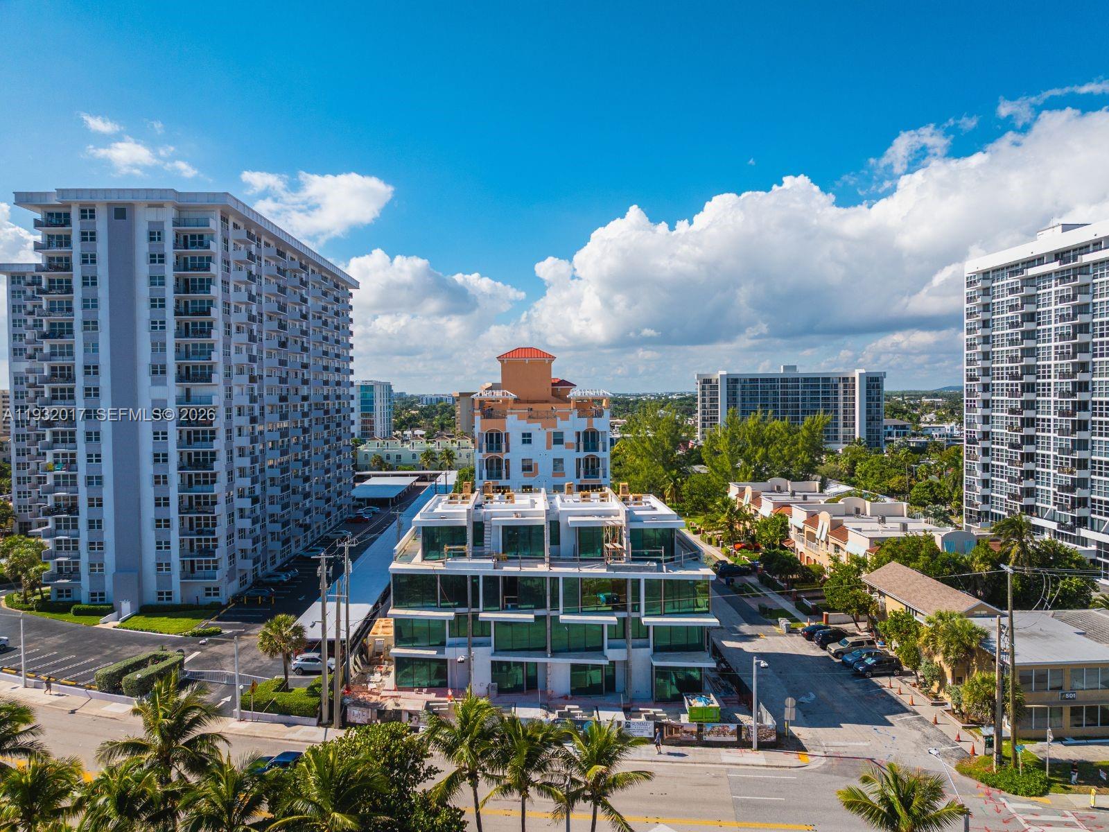 POMPANO BEACH - Residential