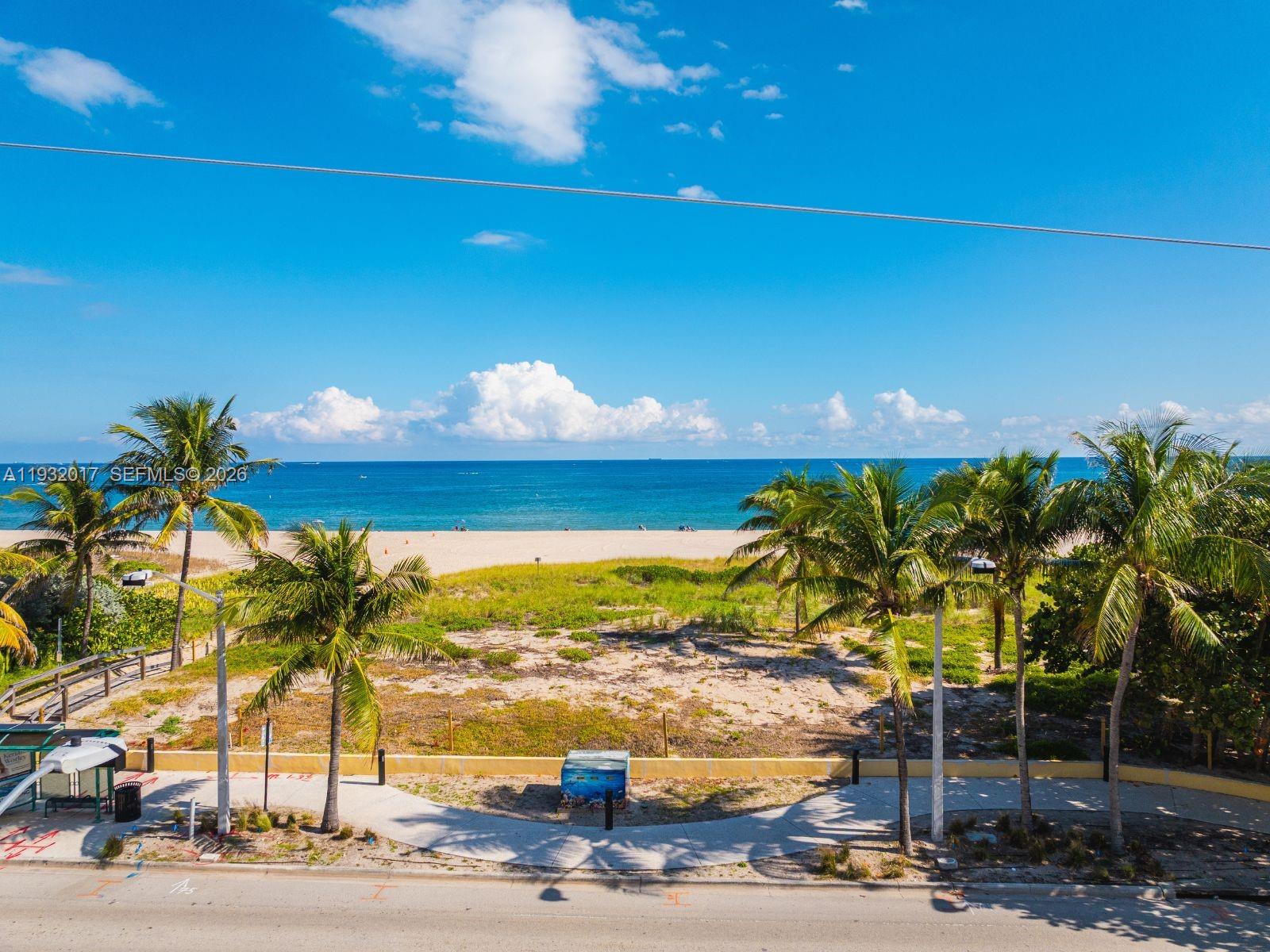 POMPANO BEACH - Residential