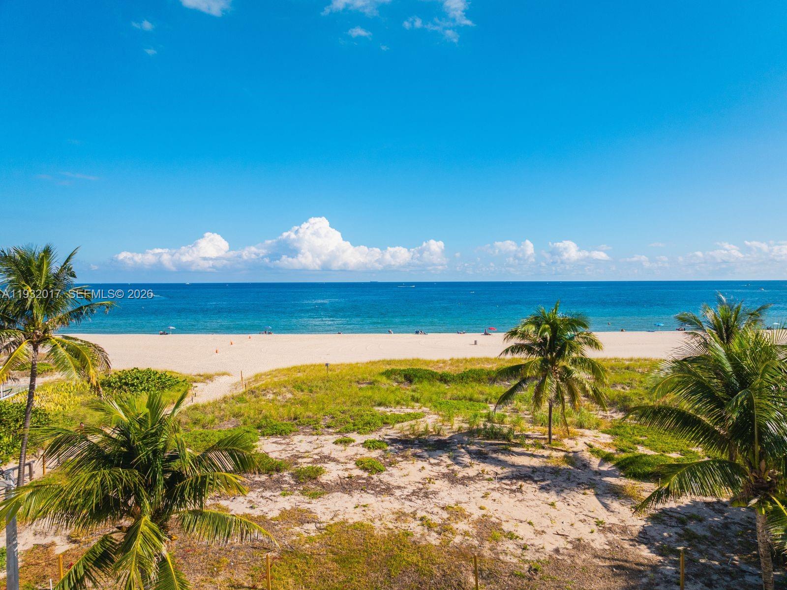 POMPANO BEACH - Residential