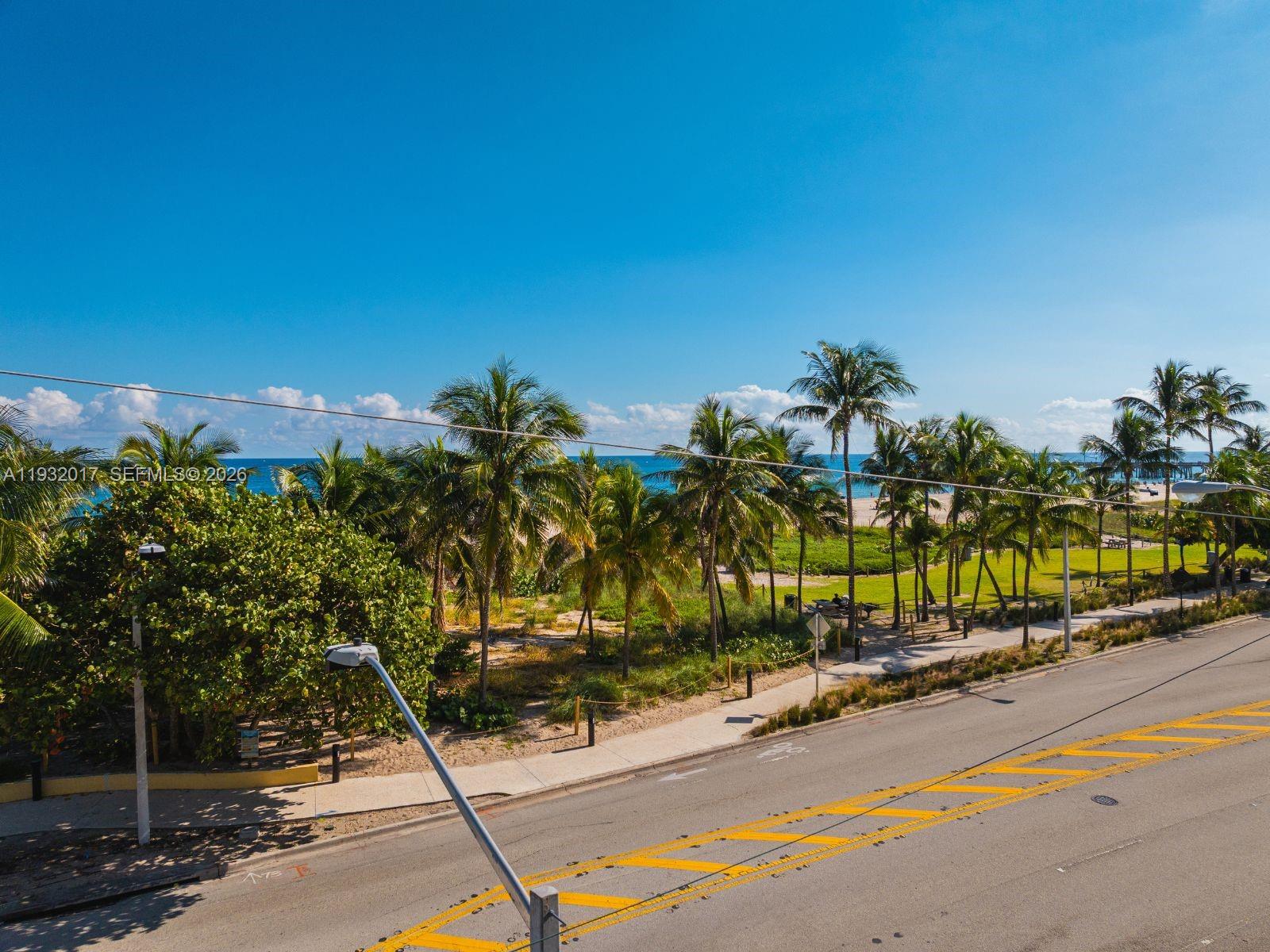 POMPANO BEACH - Residential