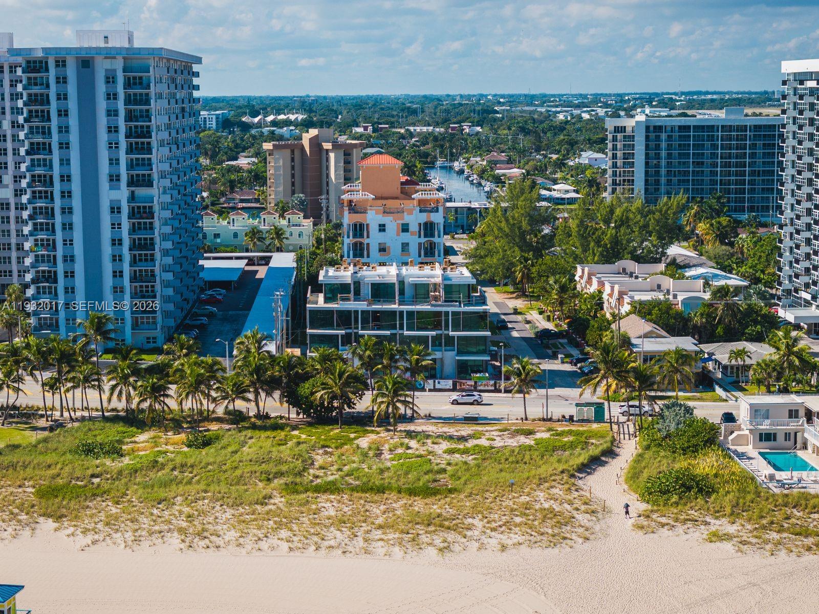 POMPANO BEACH - Residential