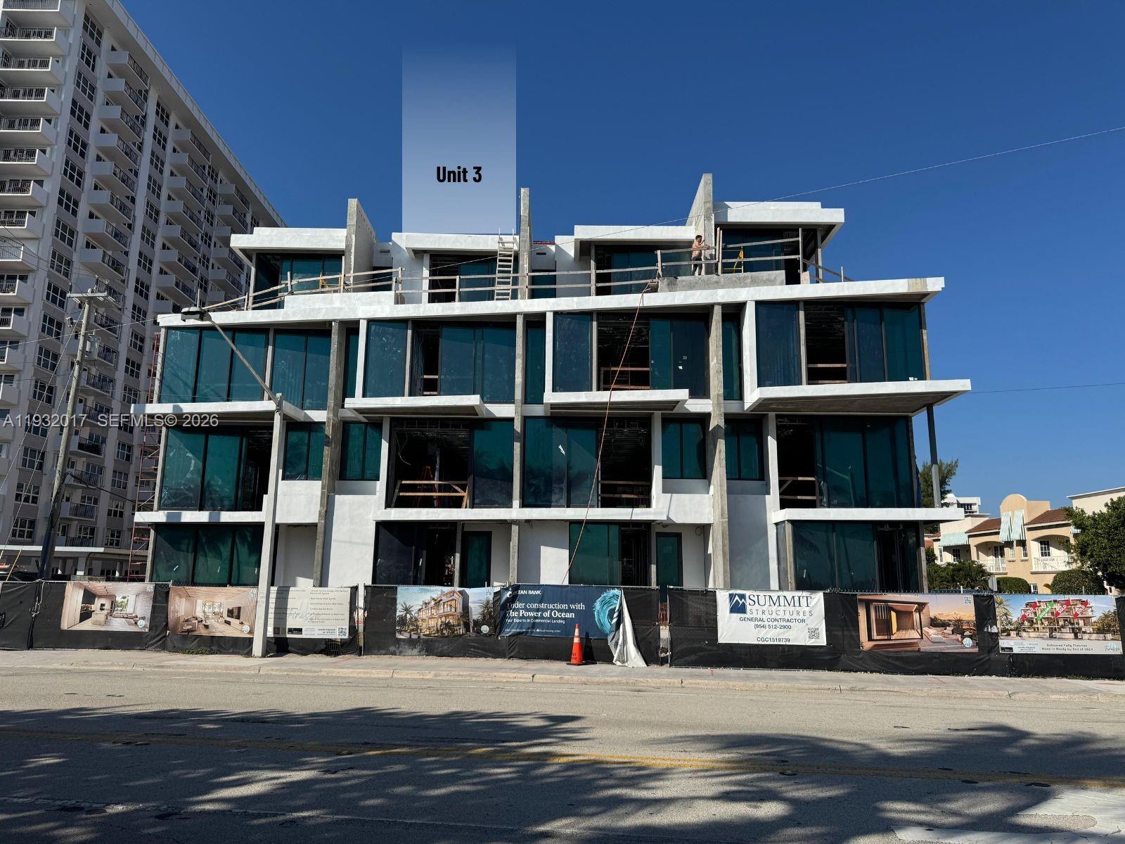 POMPANO BEACH - Residential