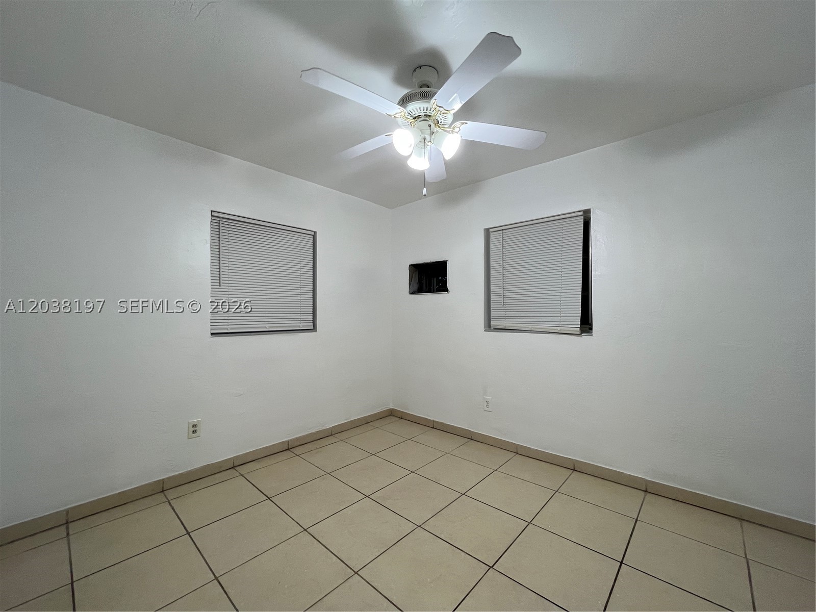 MIRAMAR PARK - Residential Lease