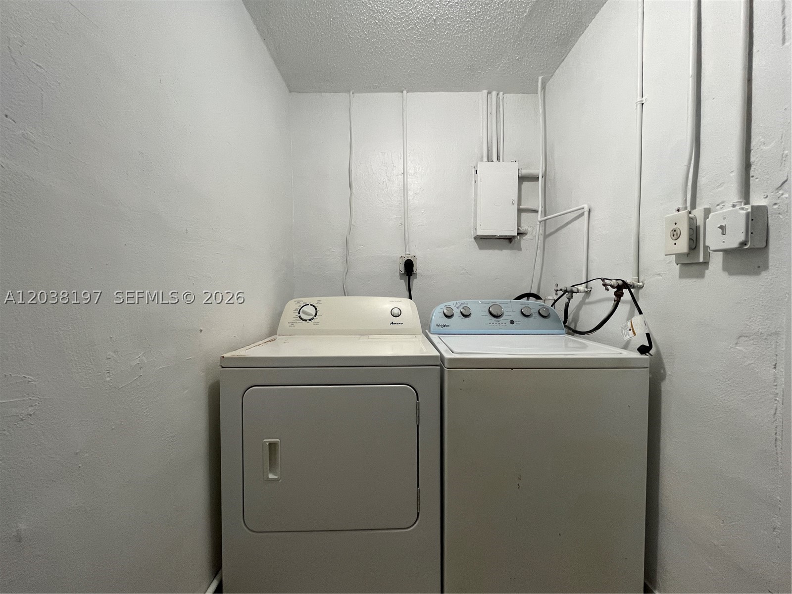 MIRAMAR PARK - Residential Lease