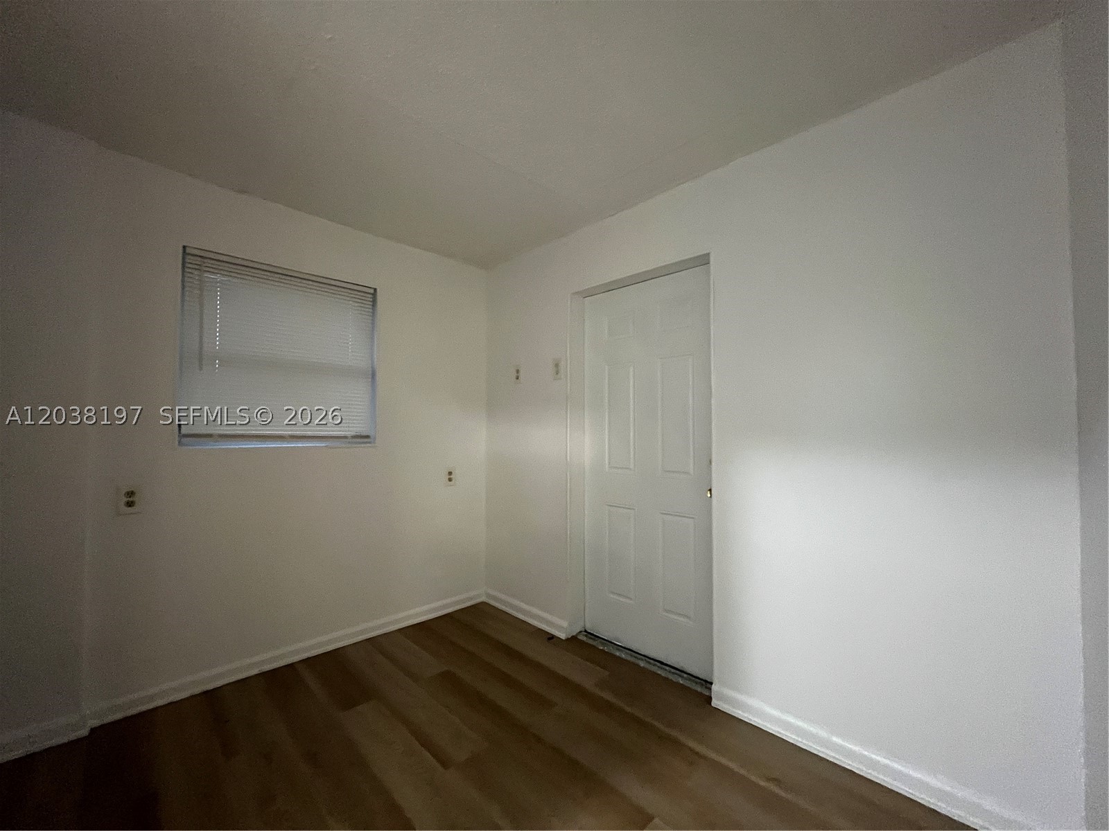 MIRAMAR PARK - Residential Lease
