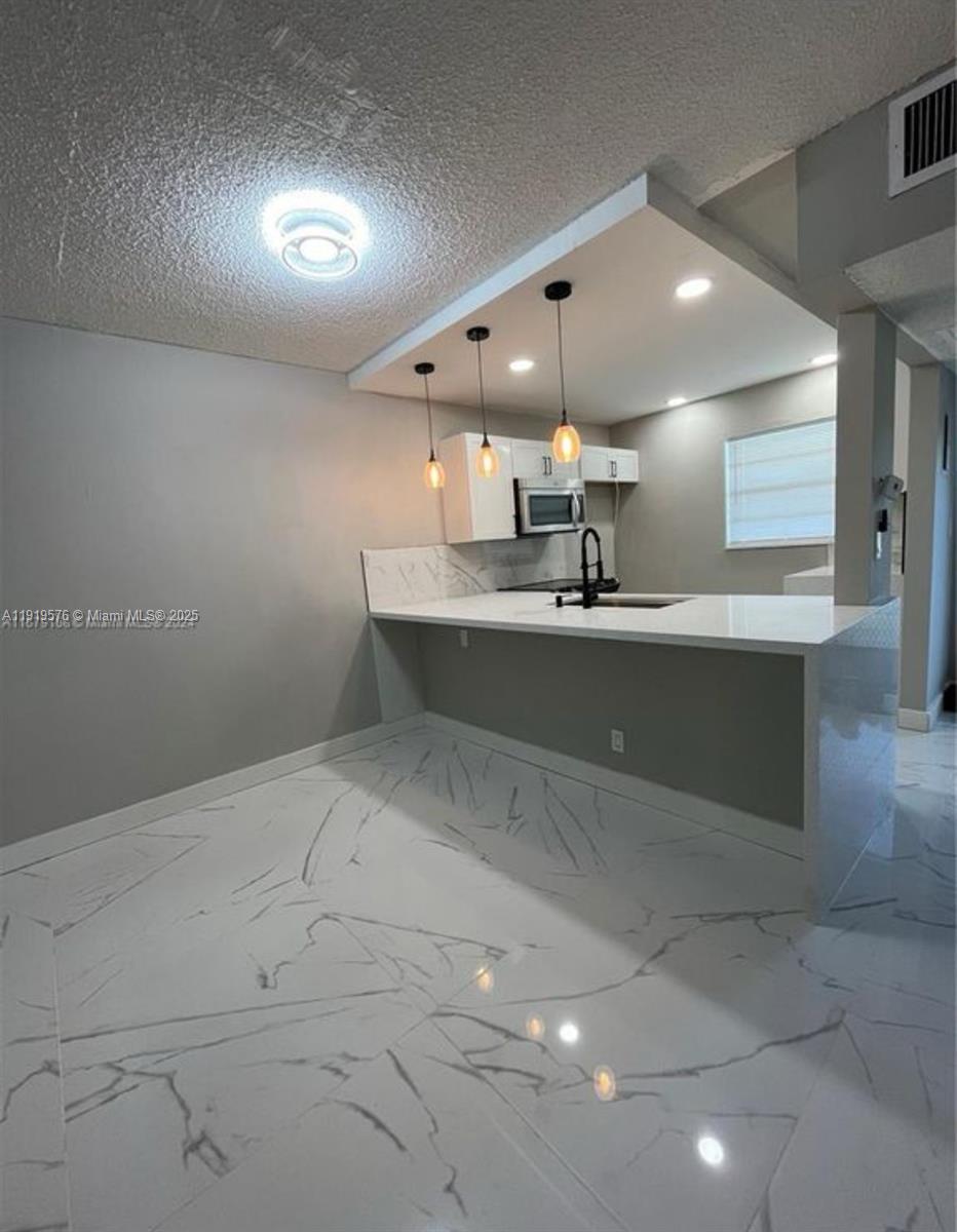 ELDERBERRY GARDENS CONDO - Residential