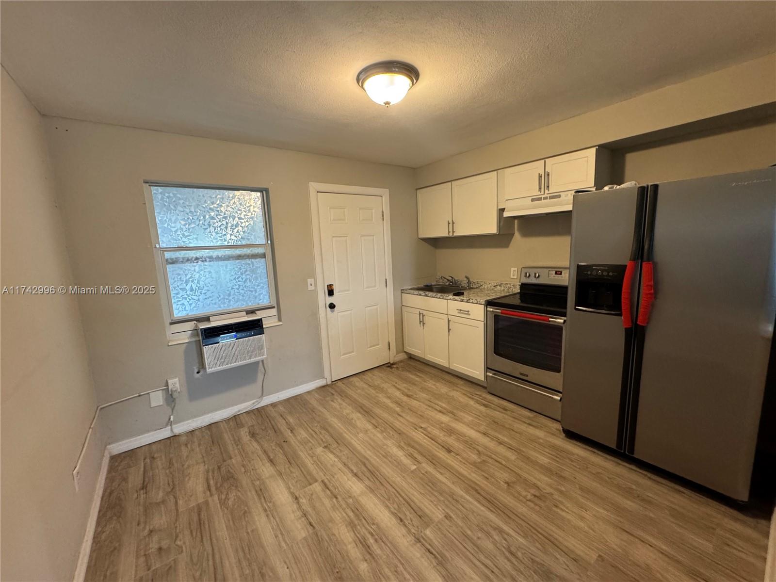Cape Coral Subdivision - Residential Income