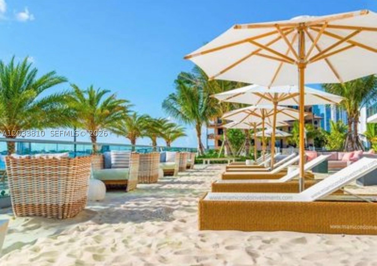 BISCAYNE BEACH CONDO - Residential Lease