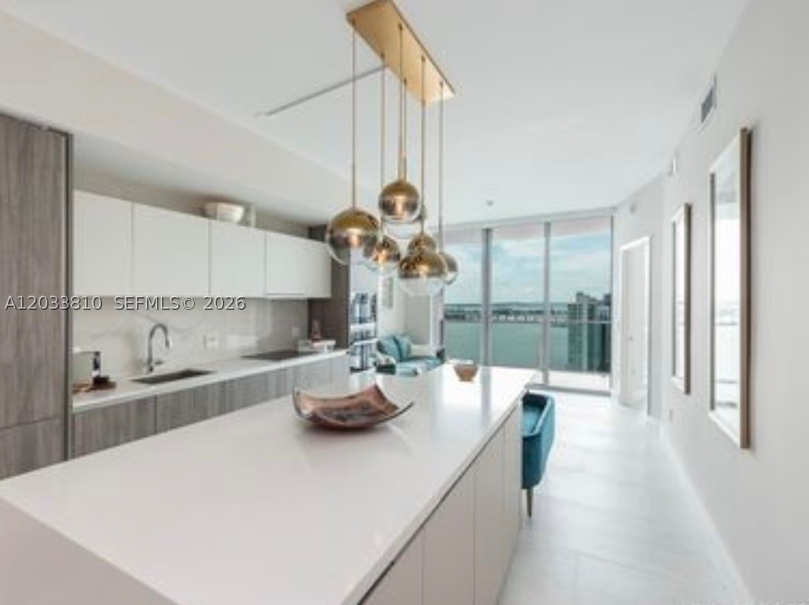BISCAYNE BEACH CONDO - Residential Lease
