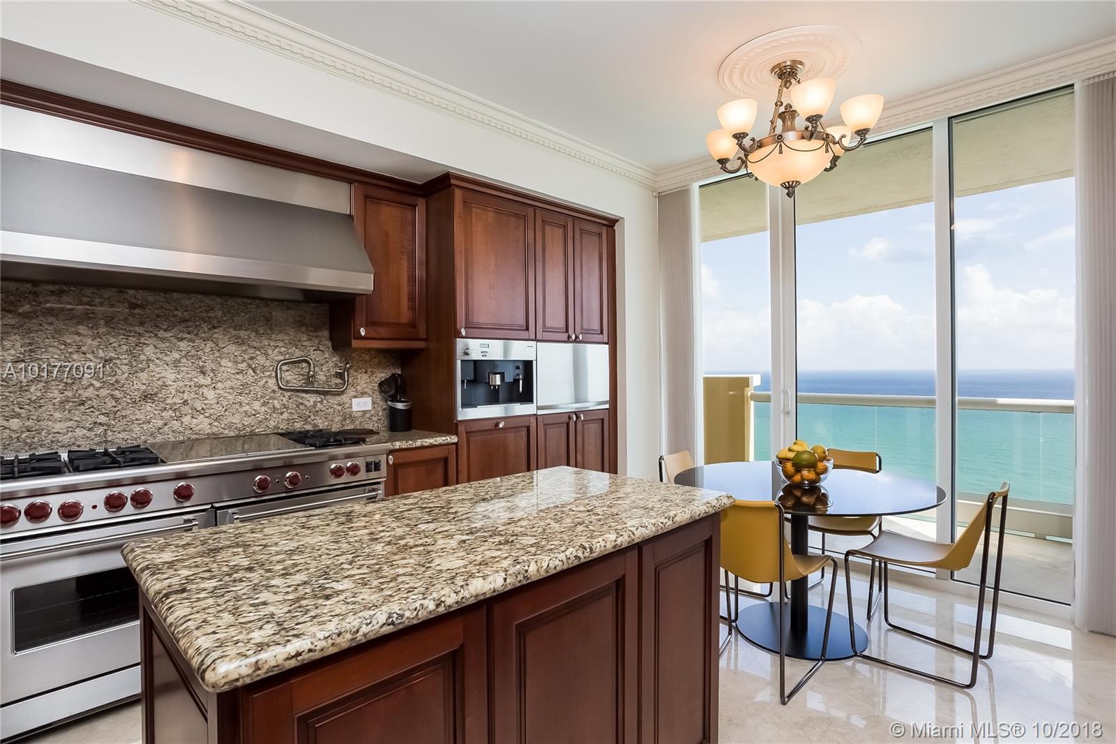 Acqualina - Residential