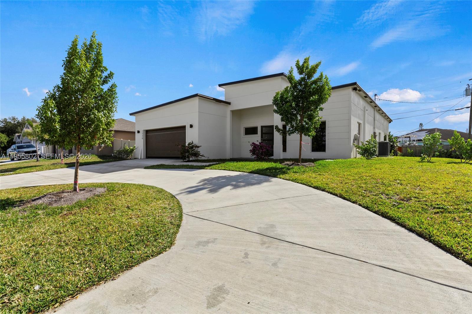 PORT ST LUCIE SECTION 33 - Residential