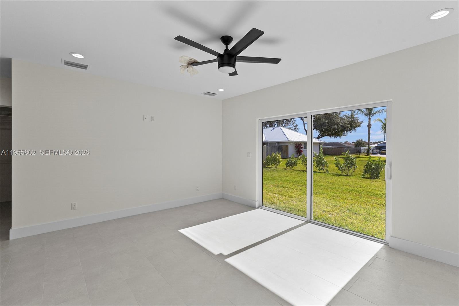 PORT ST LUCIE SECTION 33 - Residential