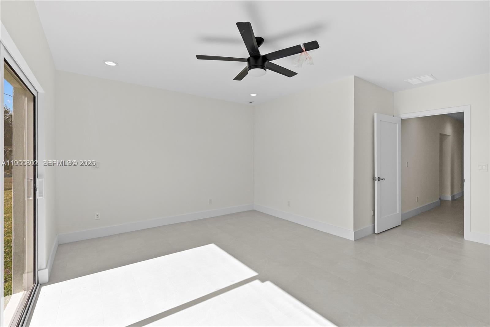 PORT ST LUCIE SECTION 33 - Residential