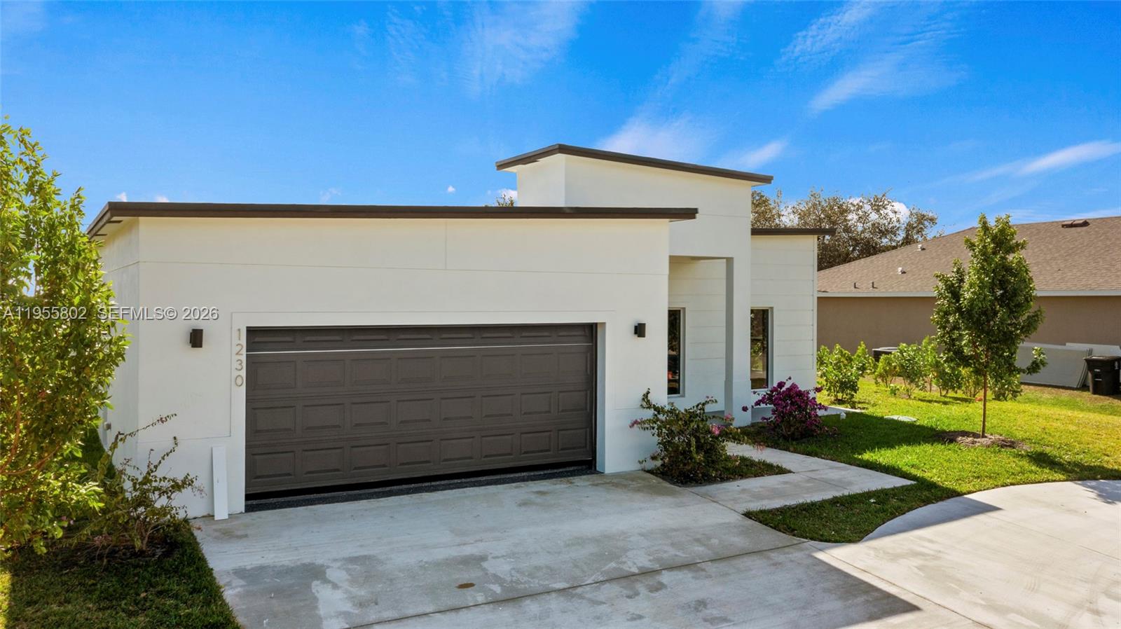 PORT ST LUCIE SECTION 33 - Residential