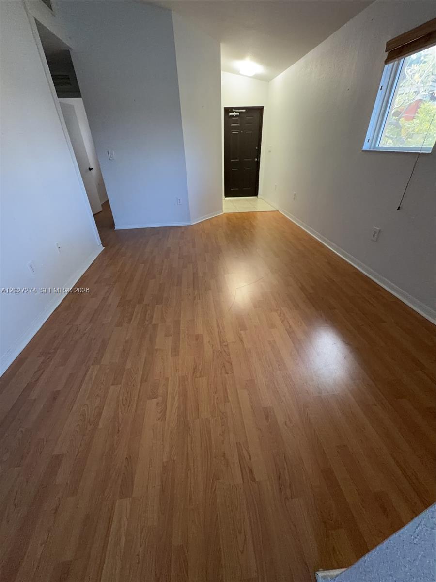 MONTEREY AT MALIBU BAY CO - Residential Lease