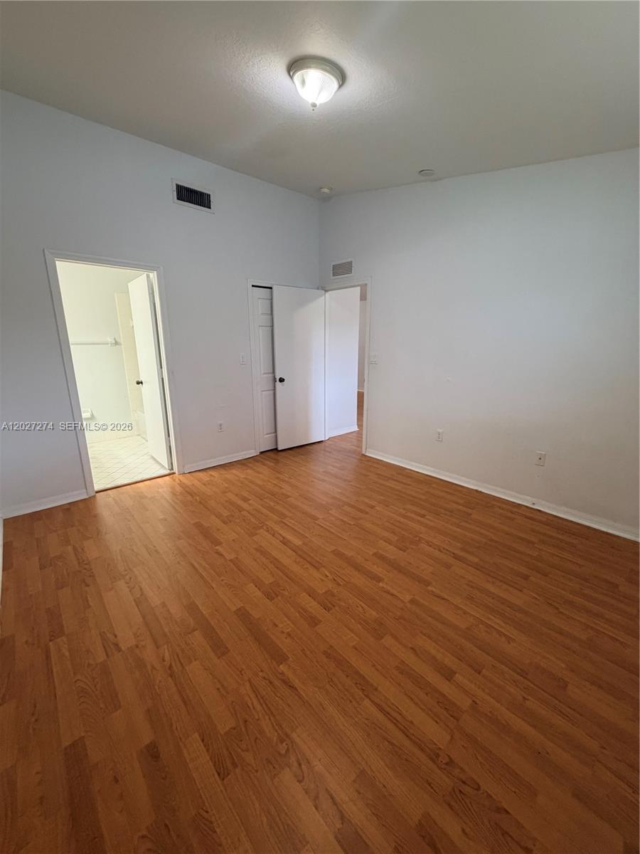 MONTEREY AT MALIBU BAY CO - Residential Lease