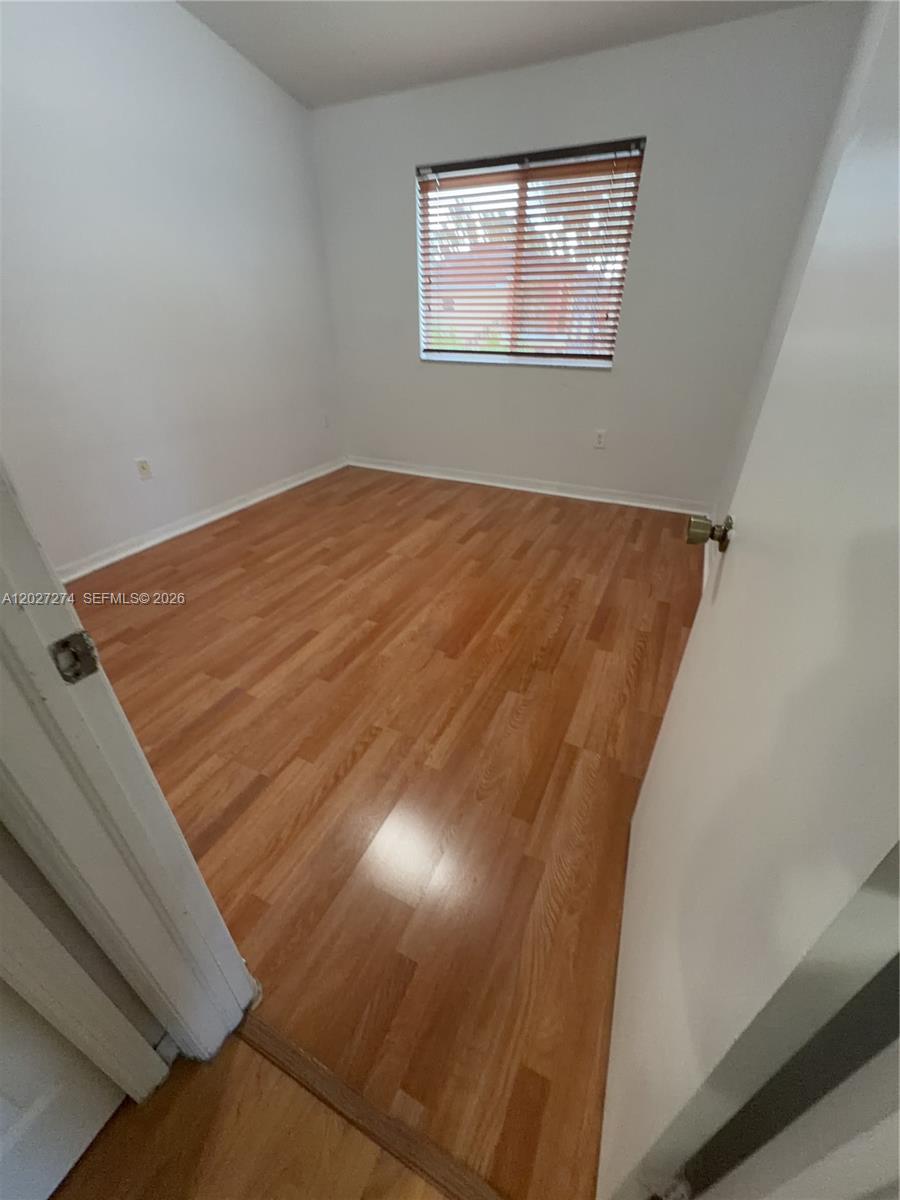 MONTEREY AT MALIBU BAY CO - Residential Lease