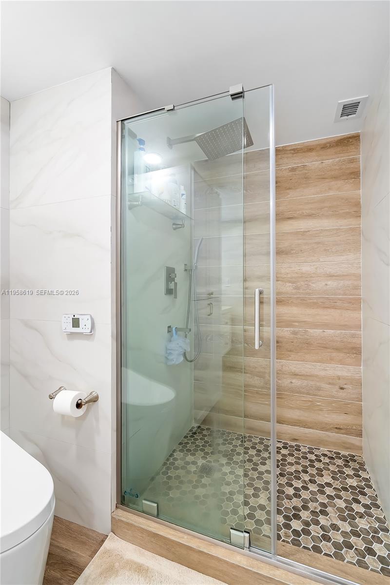 OLYMPUS CONDO - Residential