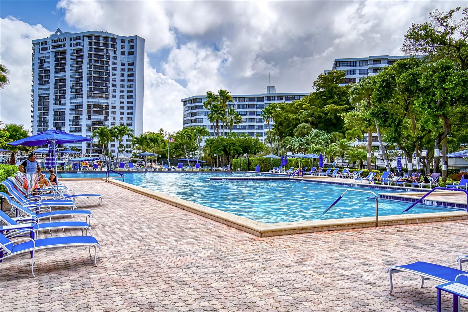 OLYMPUS CONDO - Residential
