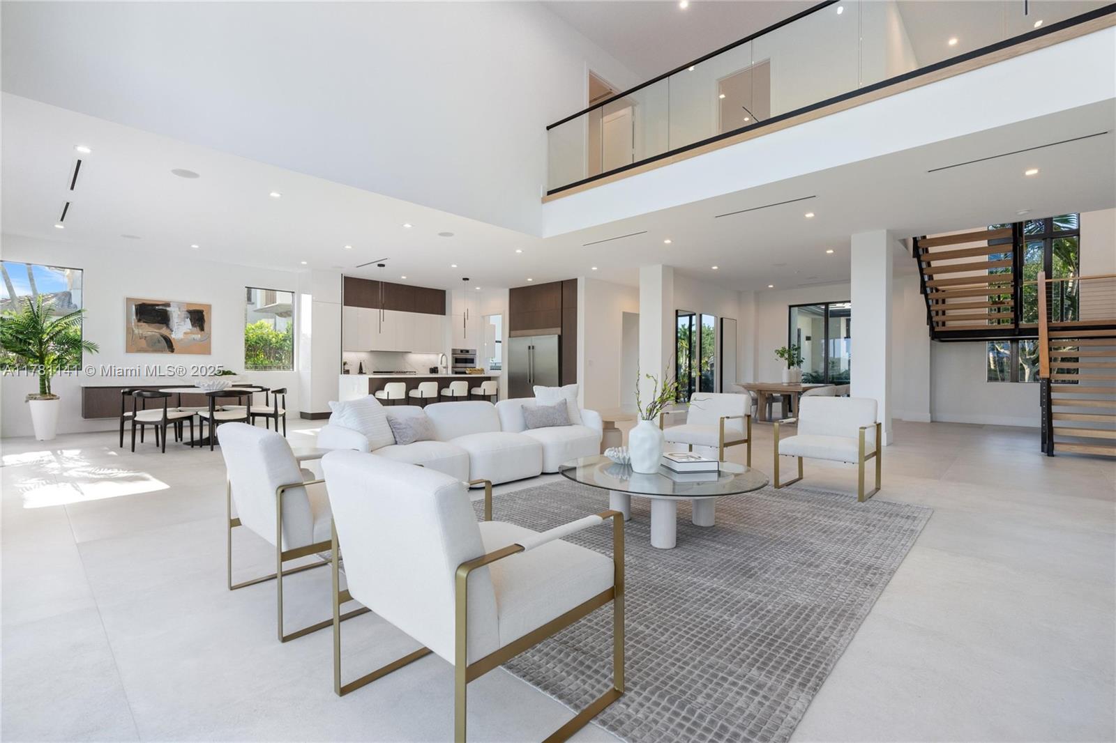 HERON BAY EAST - Residential