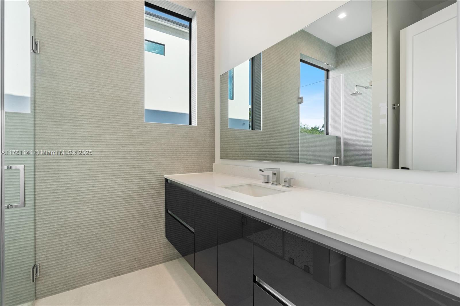 HERON BAY EAST - Residential