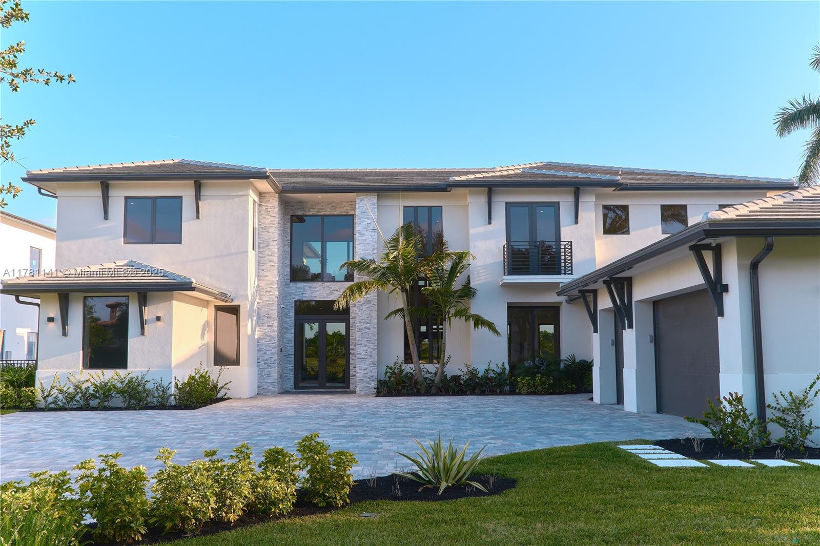 HERON BAY EAST - Residential