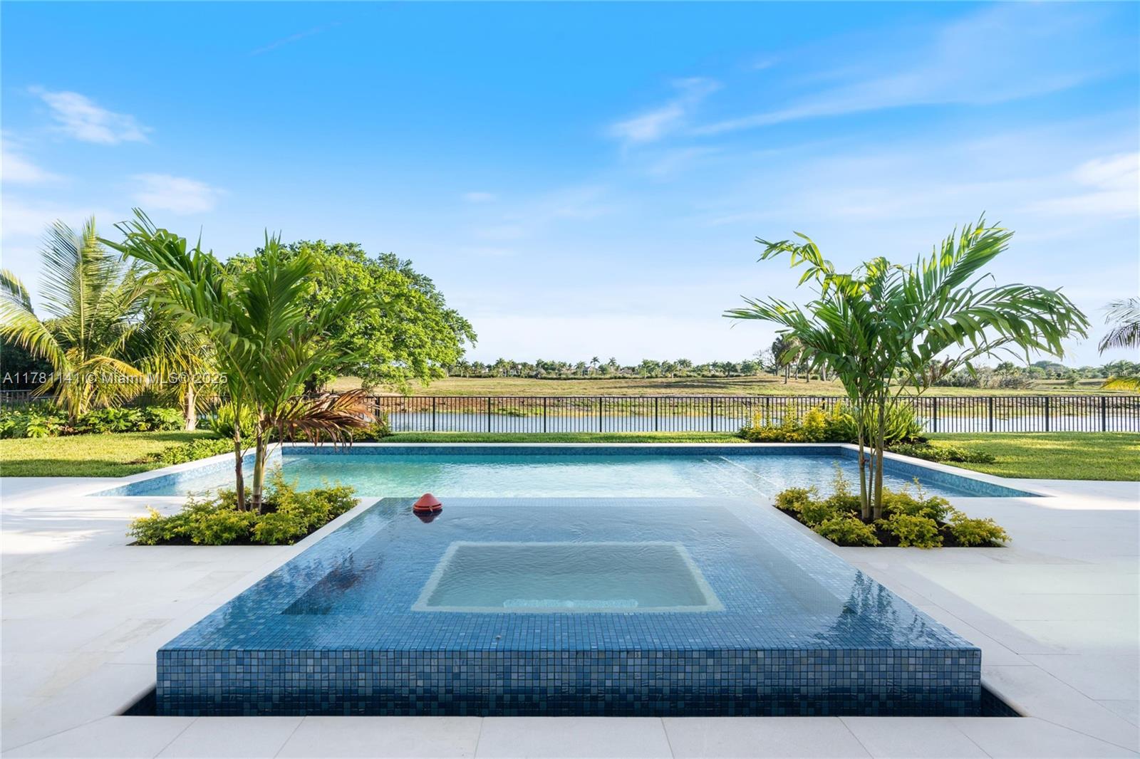 HERON BAY EAST - Residential