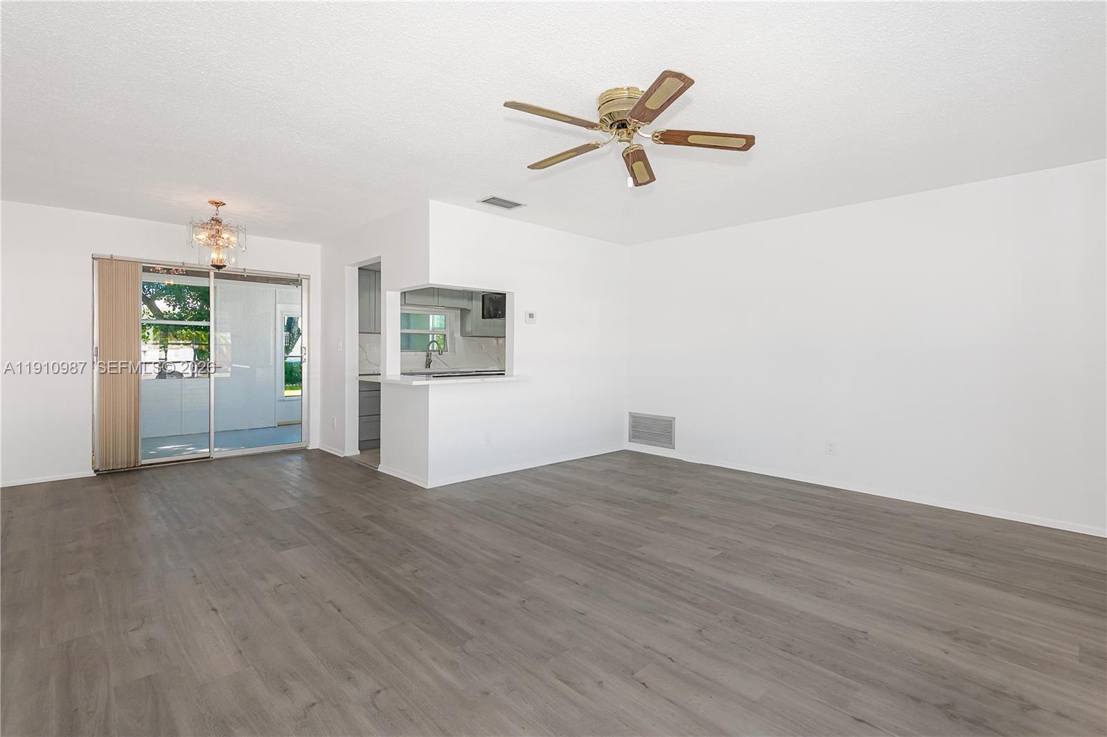 LEISUREVILLE SECOND SEC - Residential