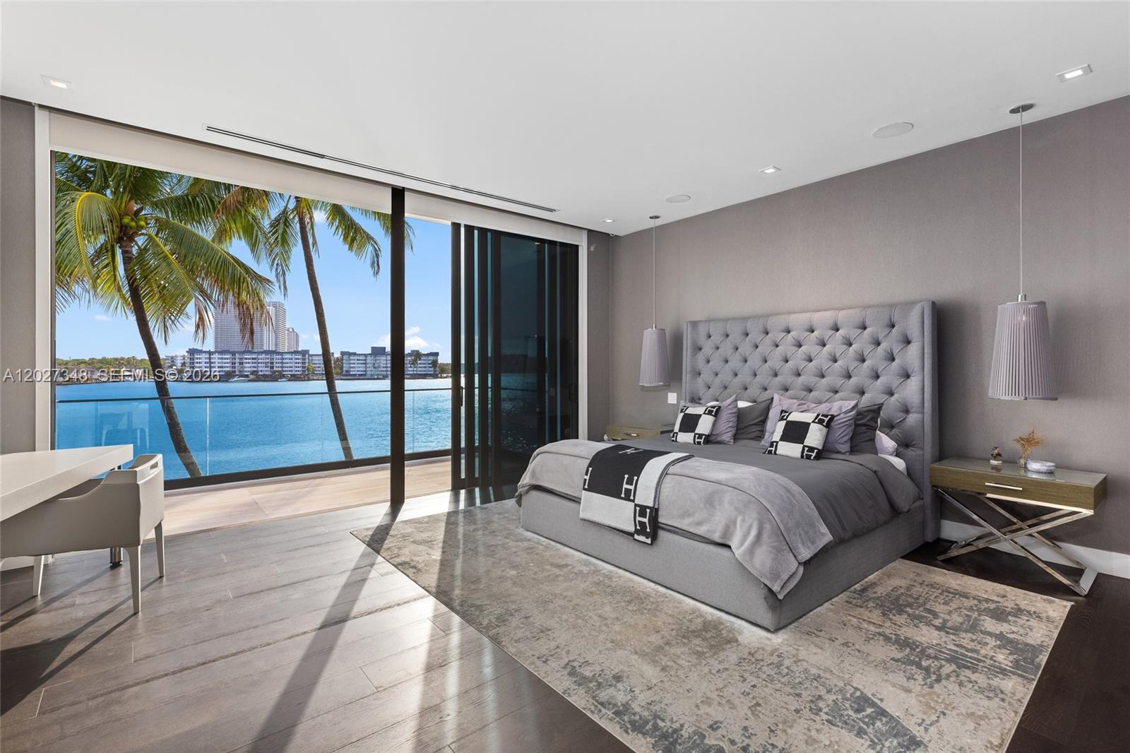 EASTERN SHORES - Residential