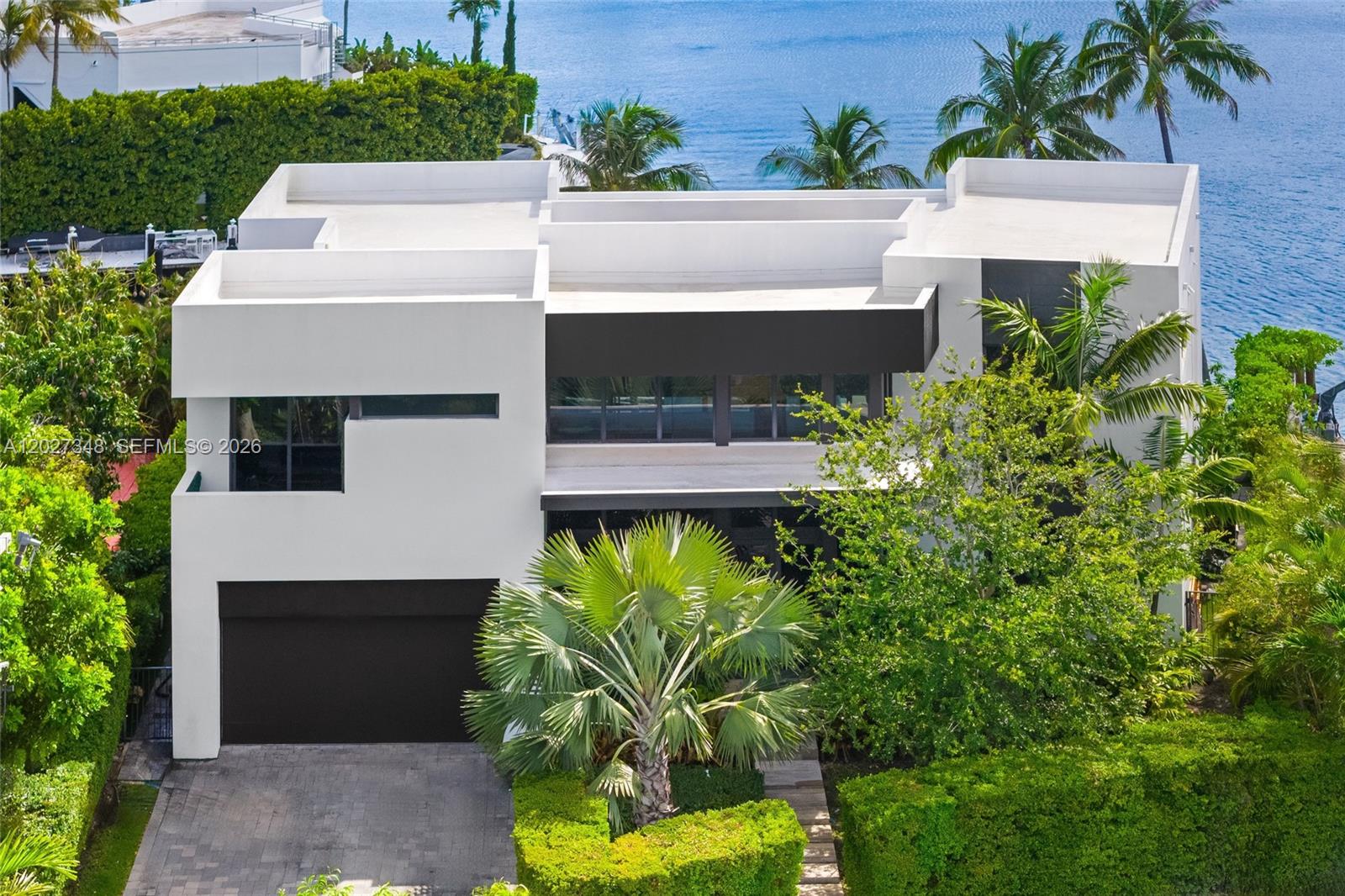 EASTERN SHORES - Residential