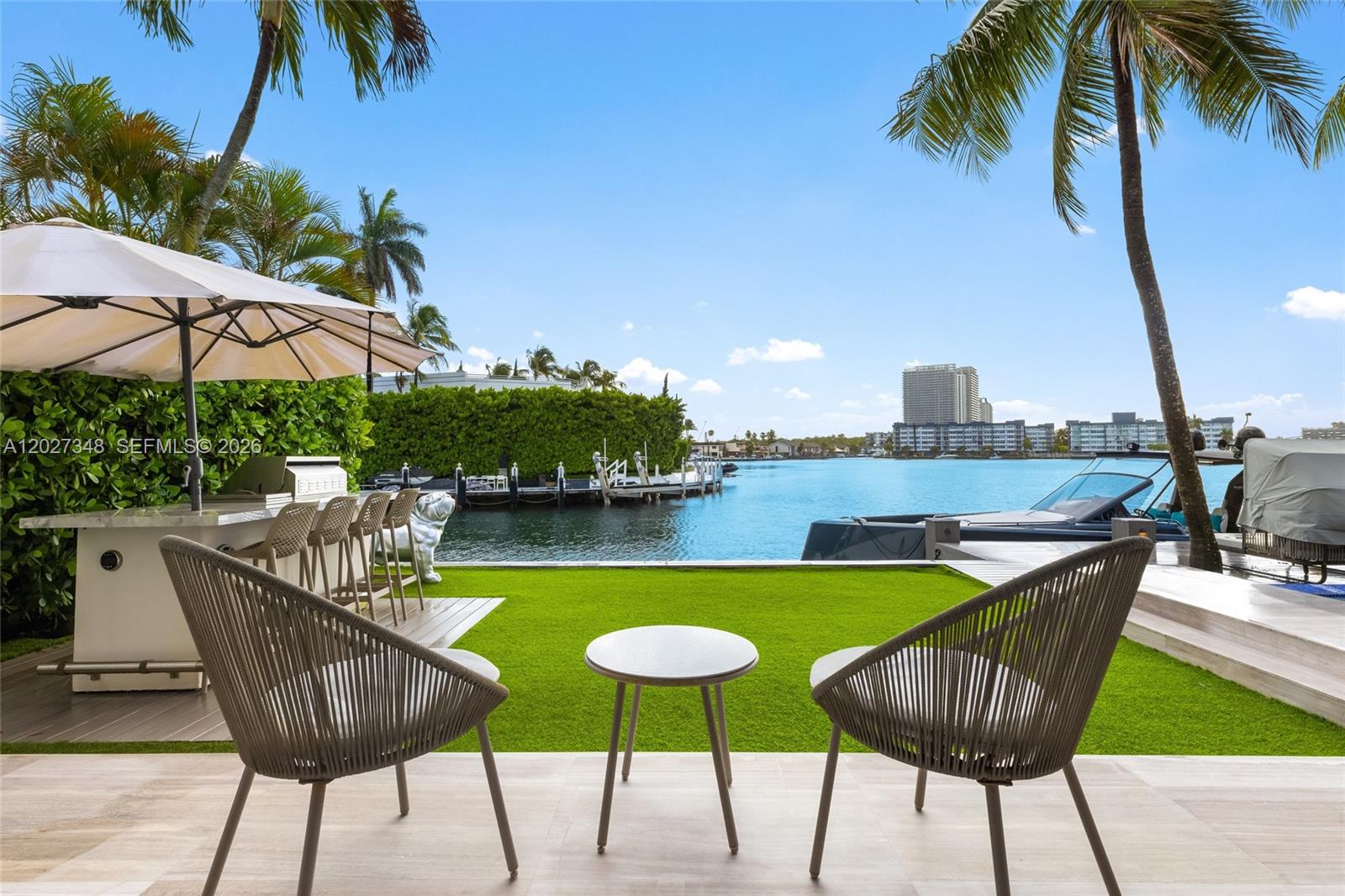 EASTERN SHORES - Residential