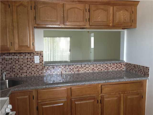 LA SALLE PARK CONDO - Residential