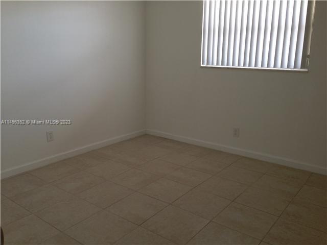 LA SALLE PARK CONDO - Residential