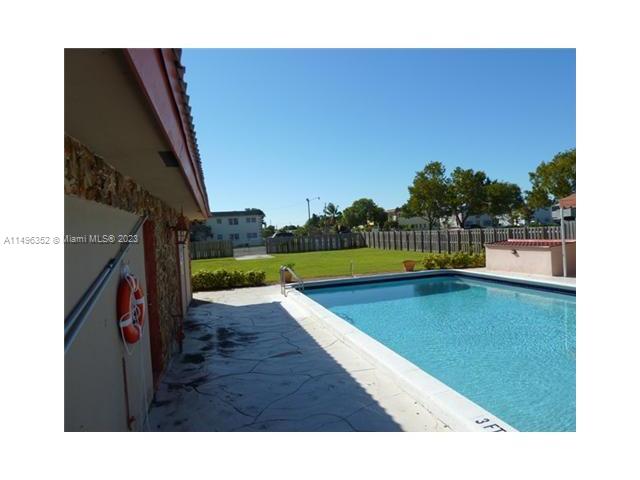 LA SALLE PARK CONDO - Residential