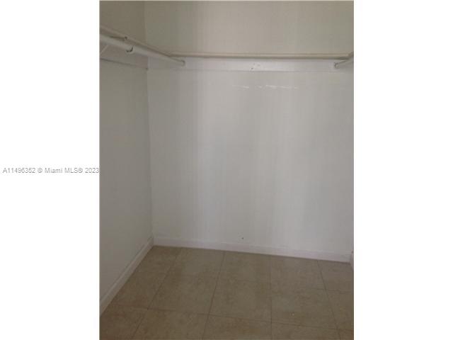 LA SALLE PARK CONDO - Residential