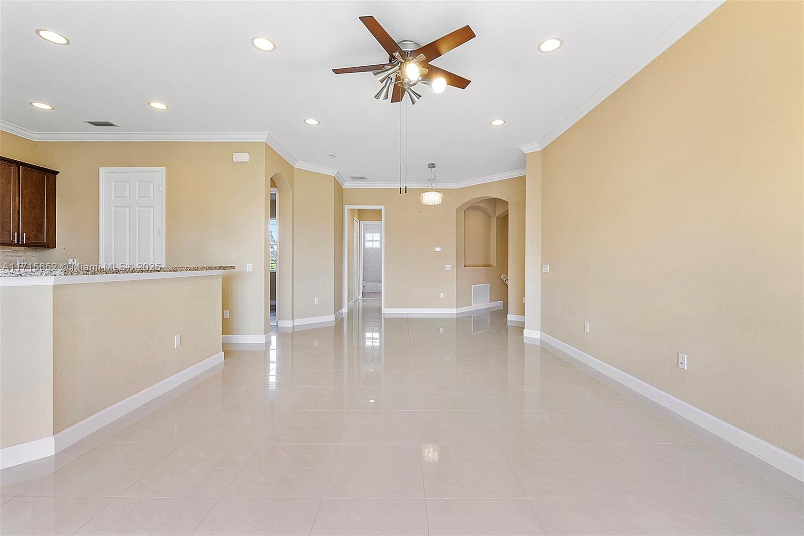 CYPRESS POINTE IV AT HERO - Residential Lease