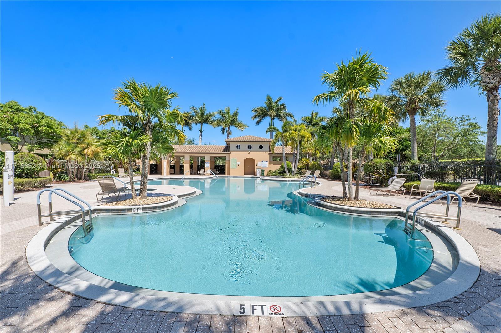 CYPRESS POINTE IV AT HERO - Residential Lease
